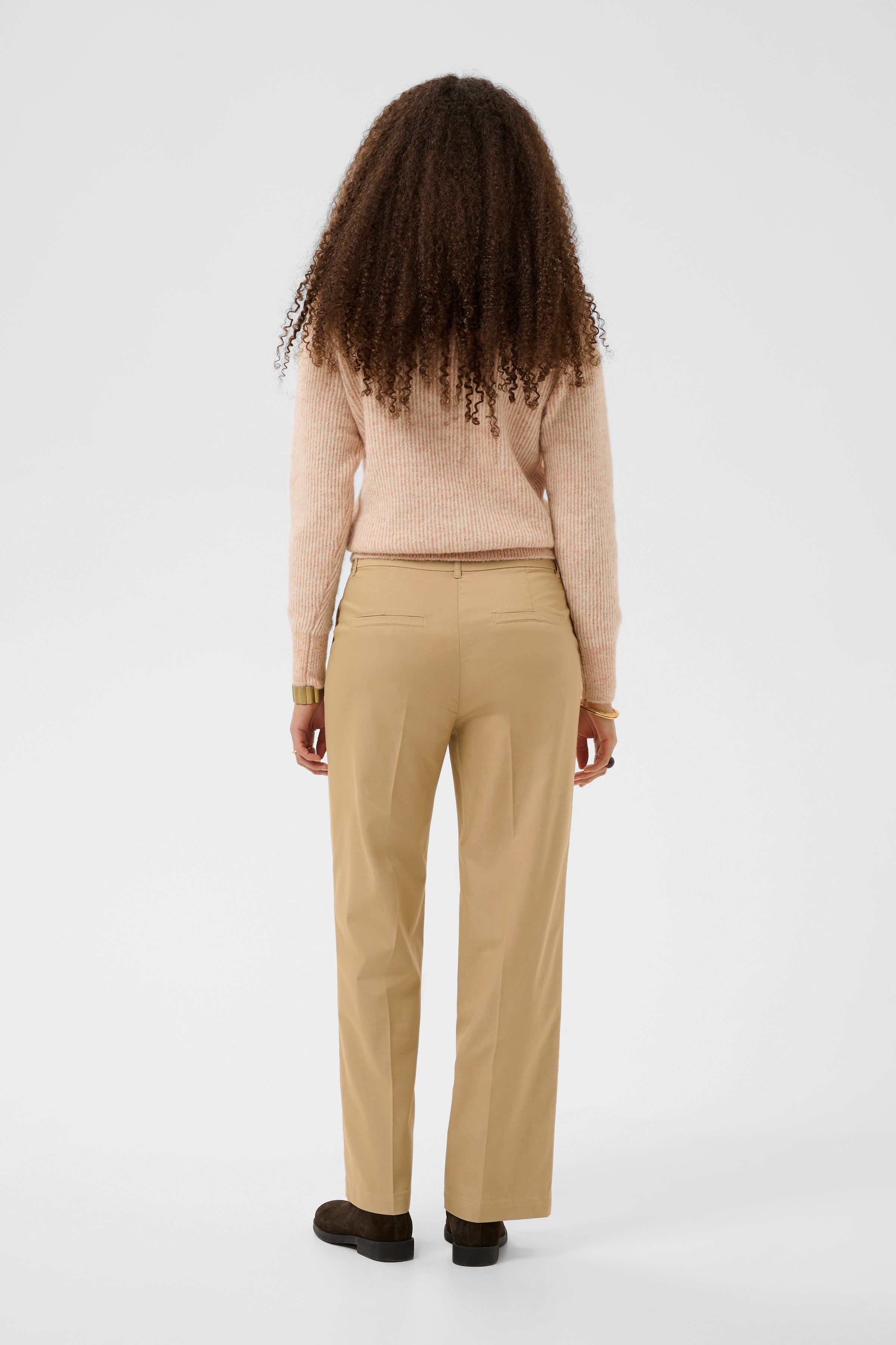 2026FW - Cream - Pull - Sienna