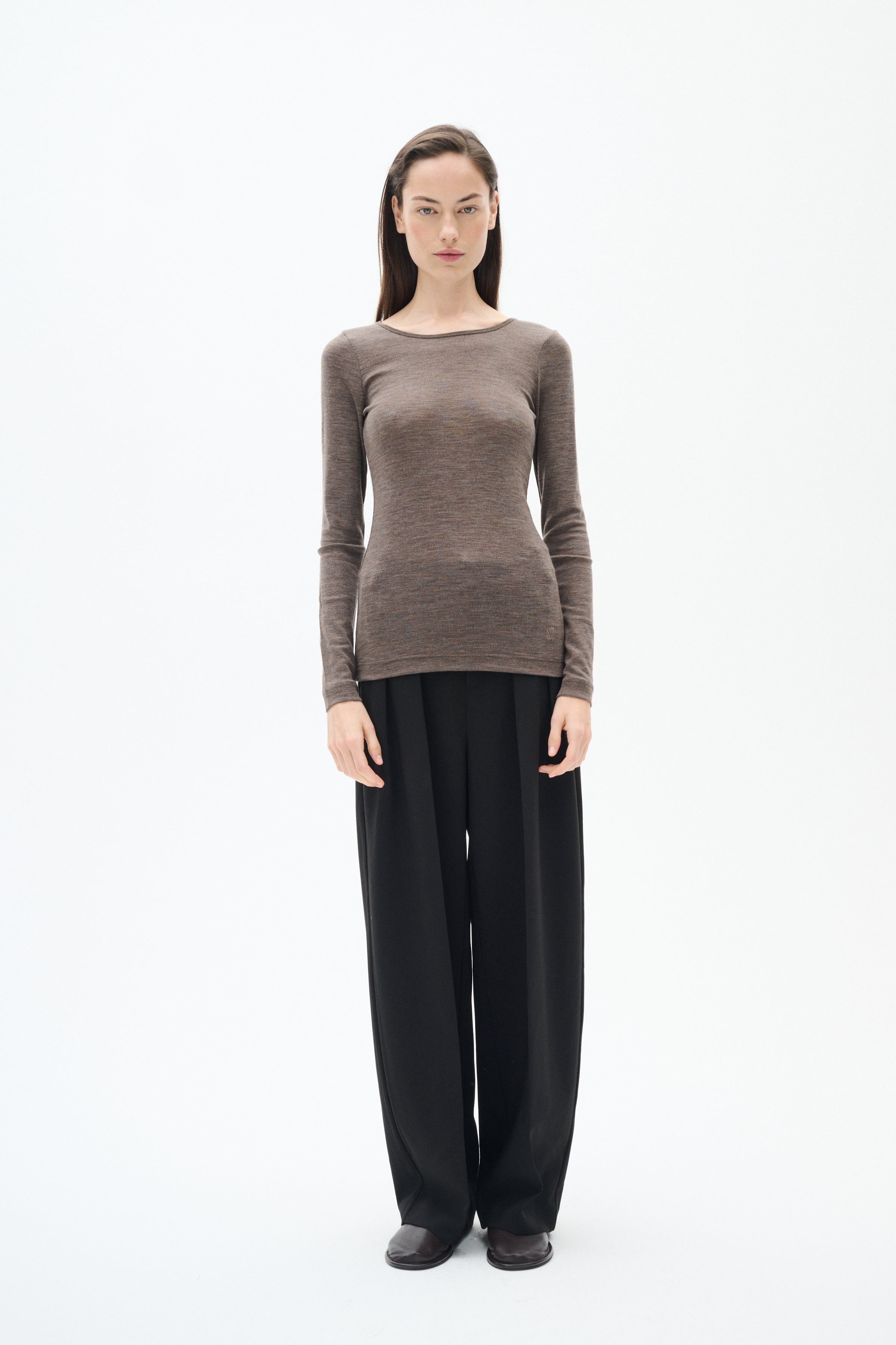 2026FW - In Wear - T-Shirt - Fang (Choix de 3 couleurs)