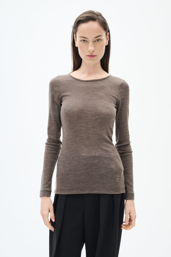 2026FW - In Wear - T-Shirt - Fang (Choix de 3 couleurs)