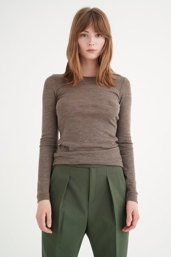2026FW - In Wear - T-Shirt - Fang (Choix de 3 couleurs)