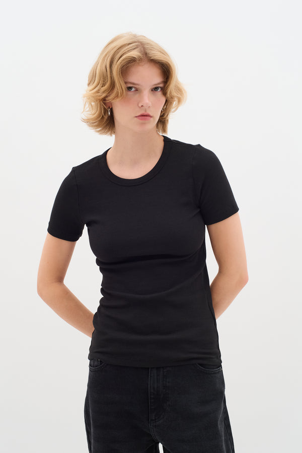 2025FW - In Wear - T-Shirt - Lolah (Choix de 2 couleurs)