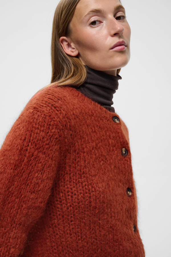 Jetra Cardigan