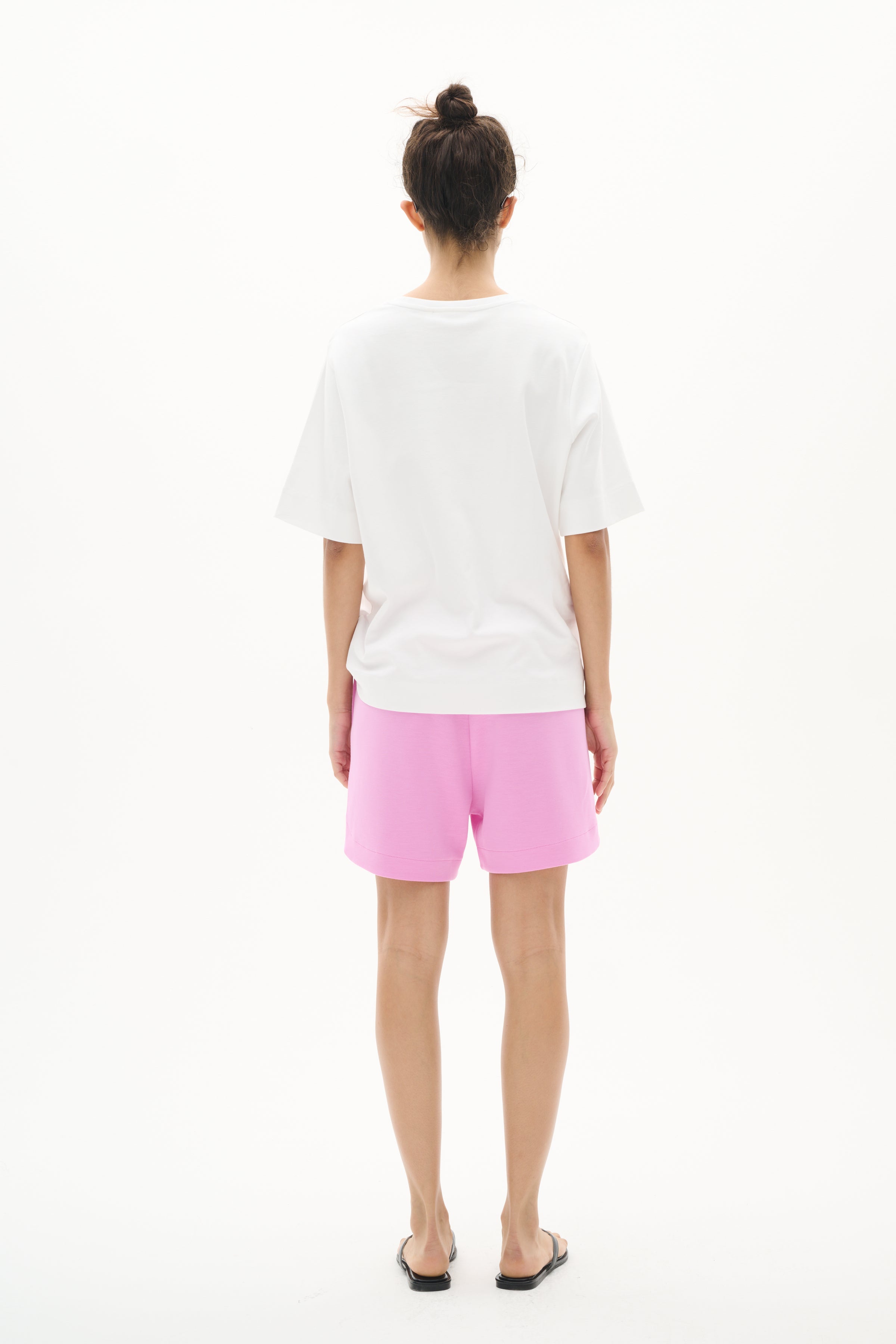 2025SS - In Wear - Short - Hennieh Vincent