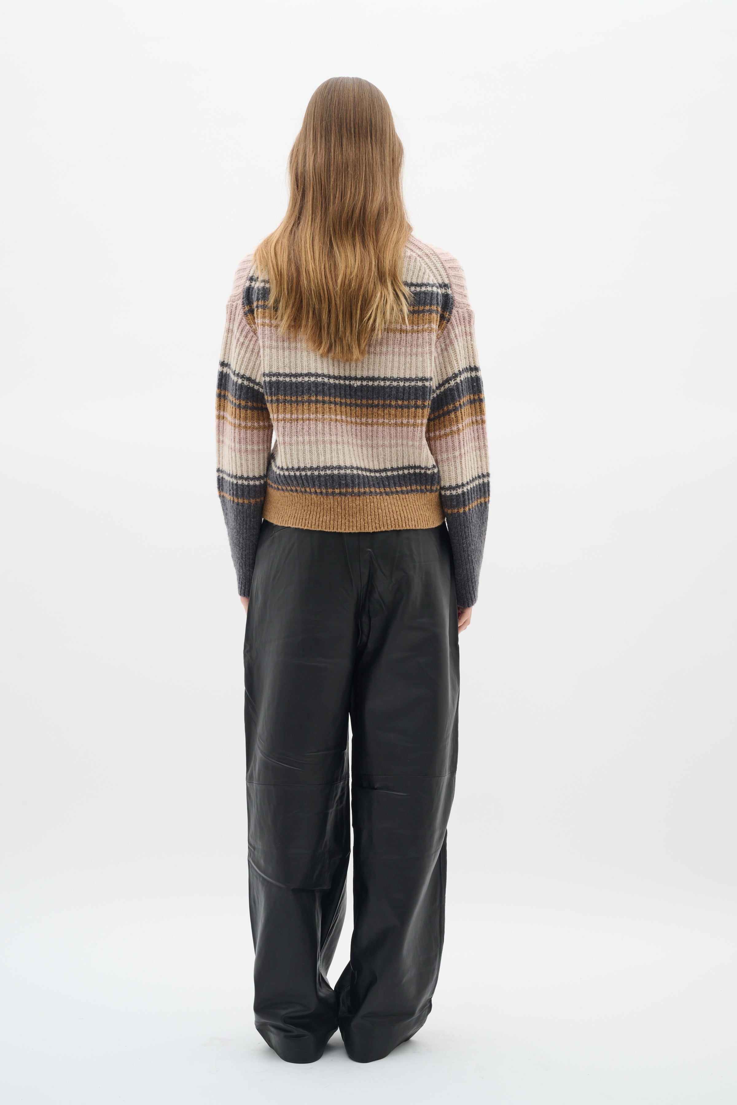 2025FW - In Wear - Pull - Garp