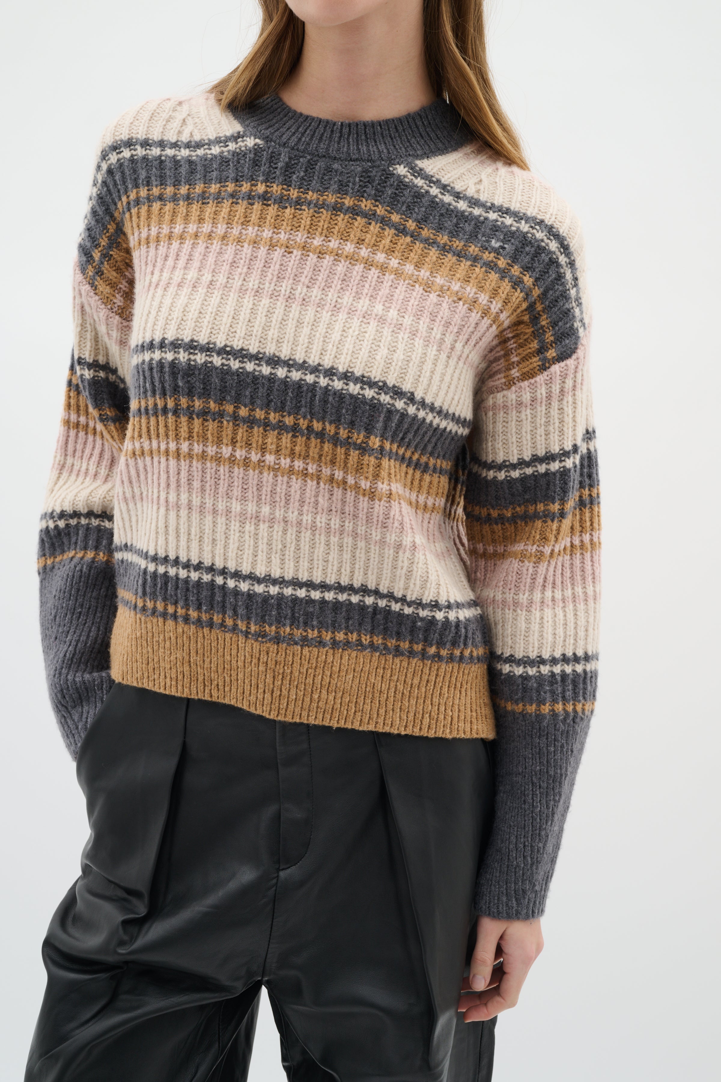 2025FW - In Wear - Pull - Garp