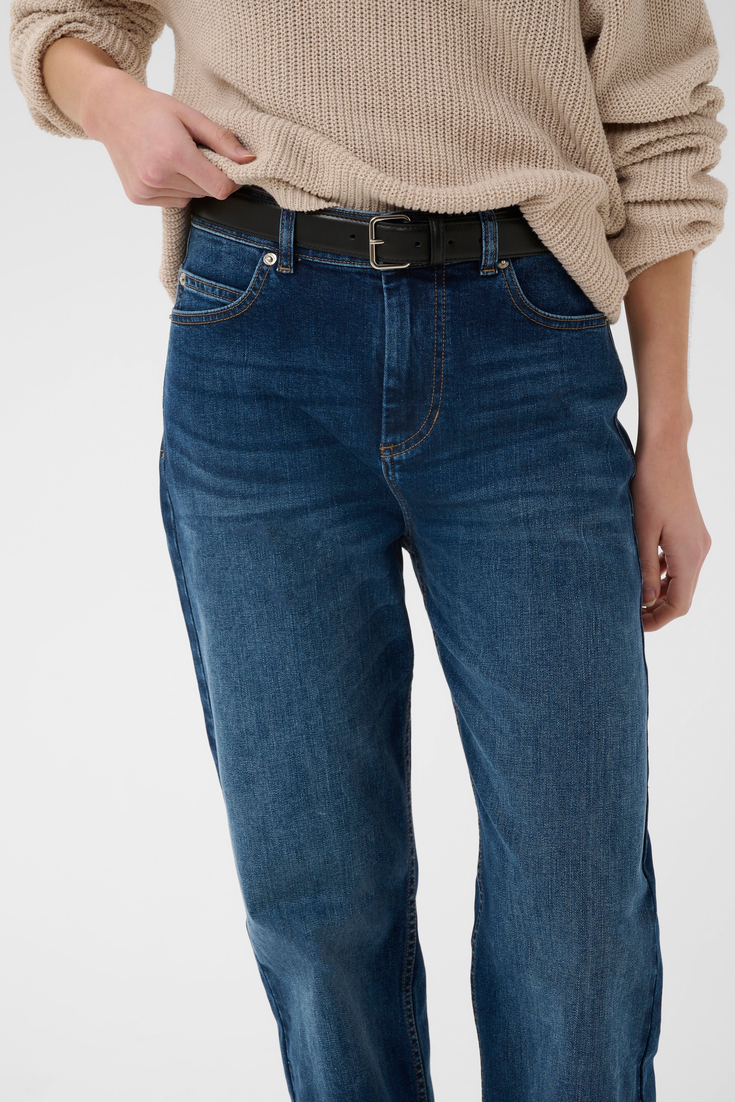 2026FW - In Wear - Jeans - DARLINA CORE STRAIGHT