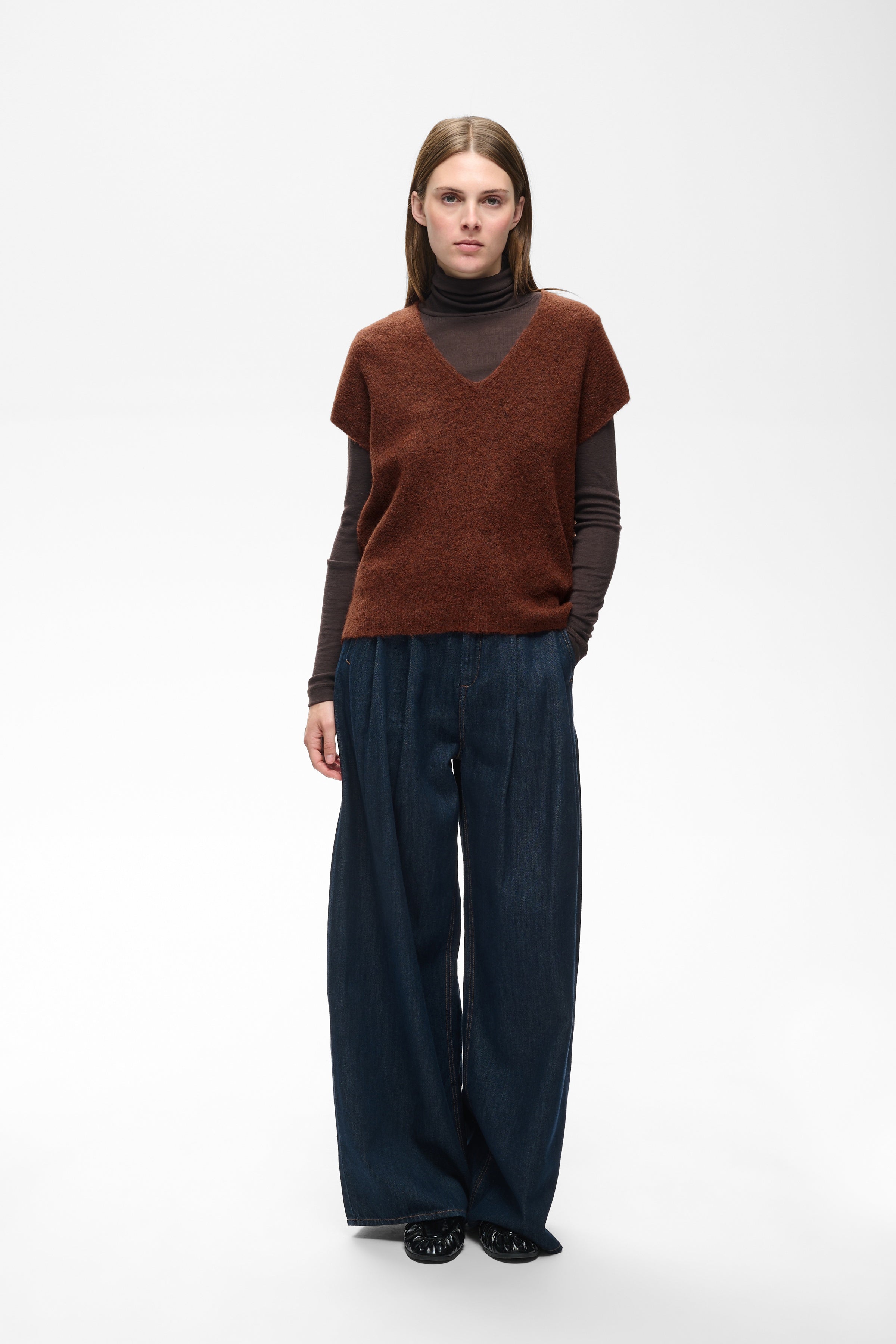 2026FW - In Wear - Chandail - GUNA (Choix de 2 couleurs)