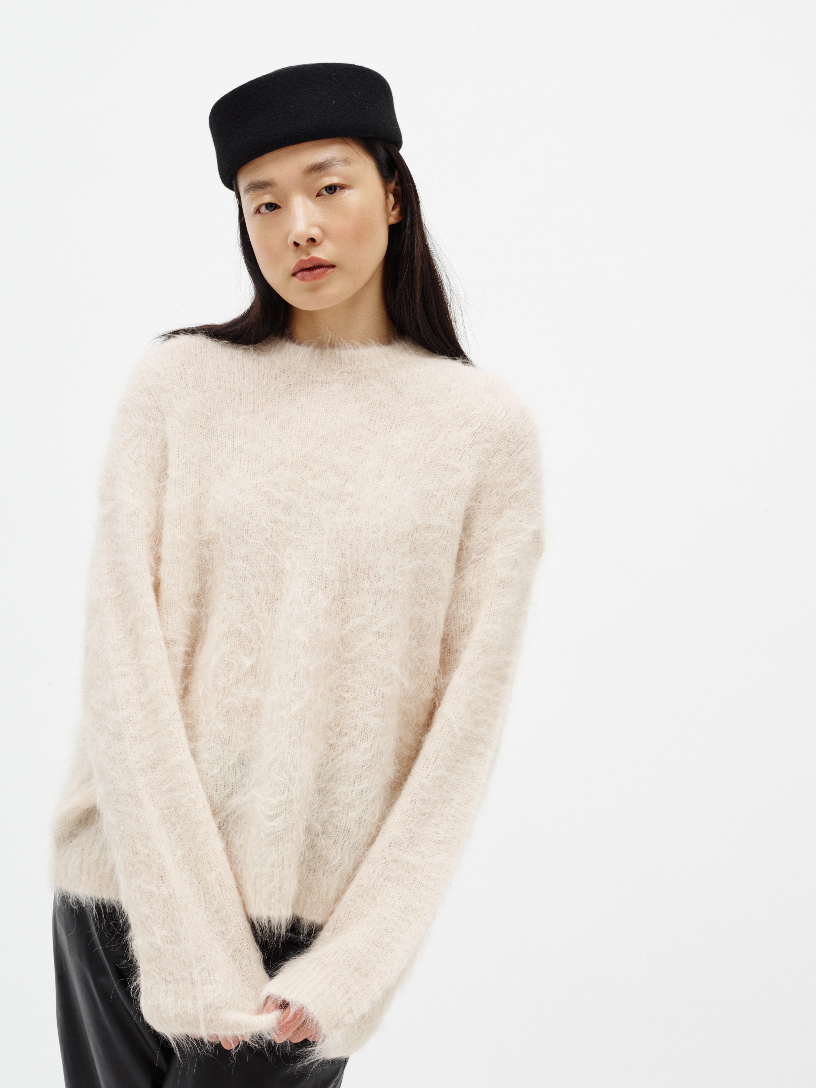 2026FW - In Wear - Pull - PELLO