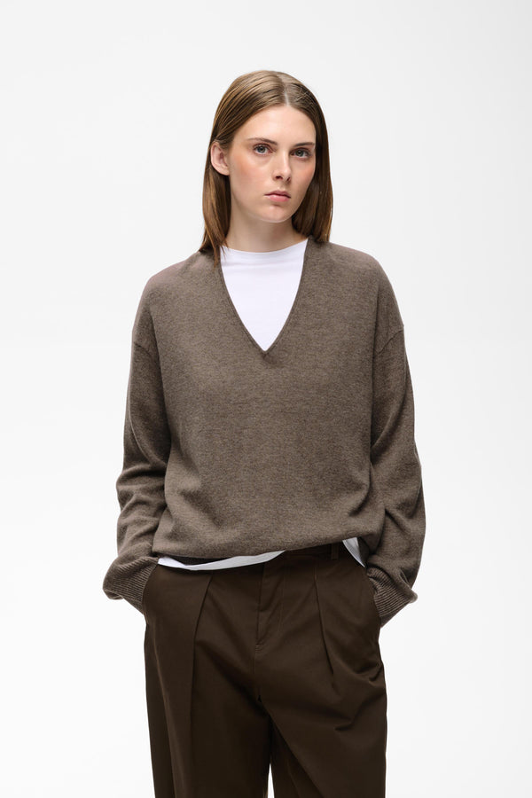 2026FW - In Wear - Pull - TALLY MONIKA V-NECK