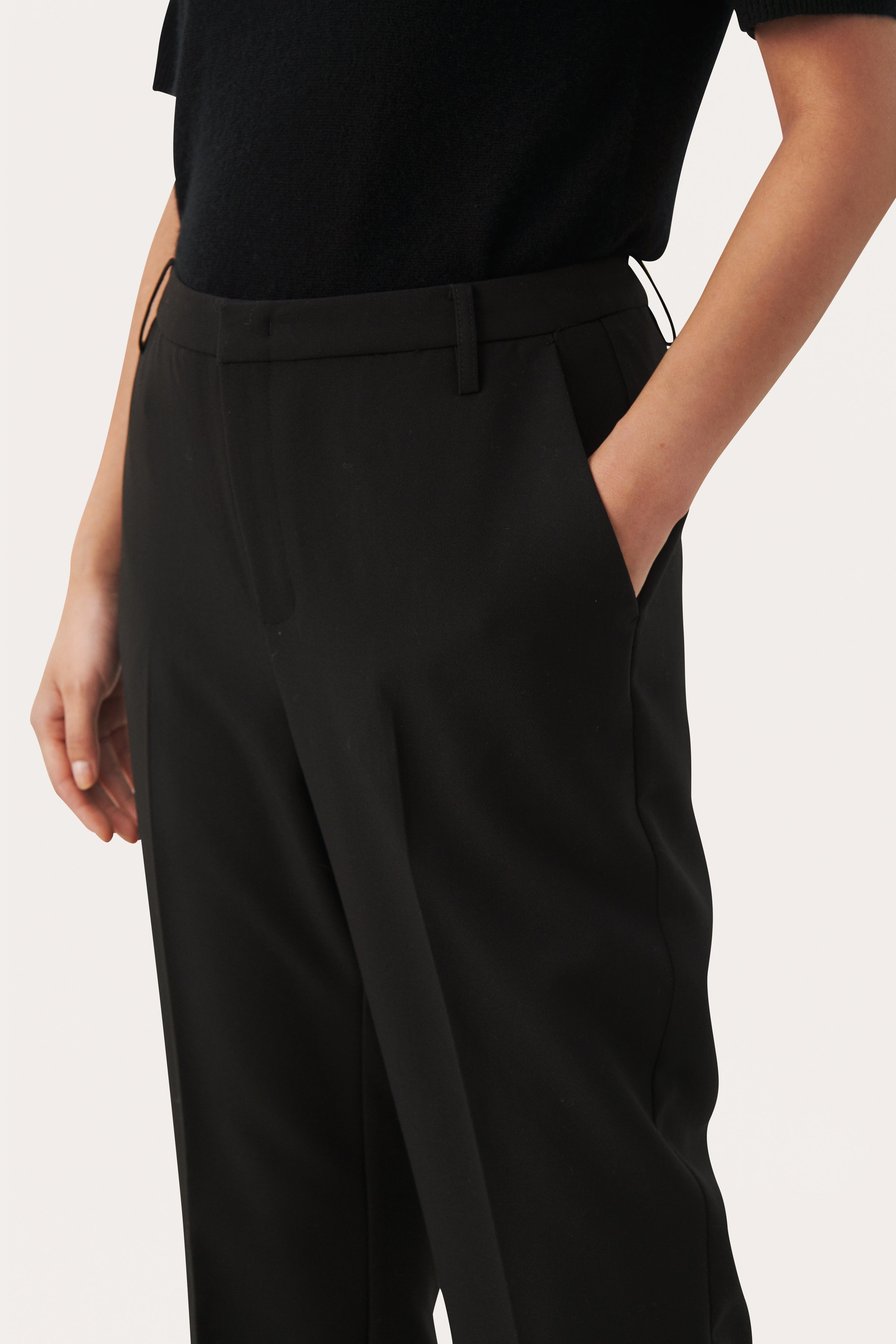 2025FW - Part Two - Pantalon - Birdie