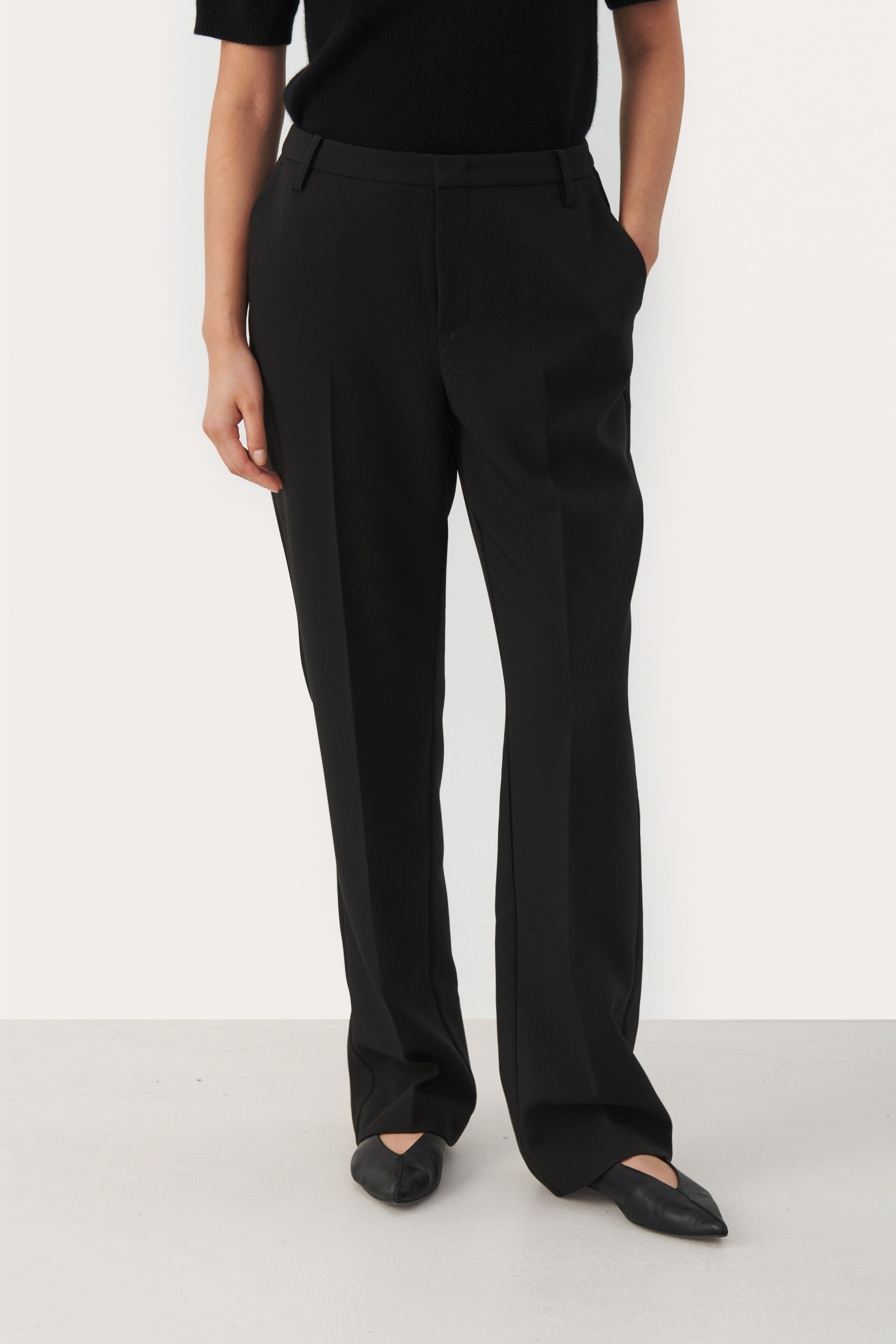 2025FW - Part Two - Pantalon - Birdie
