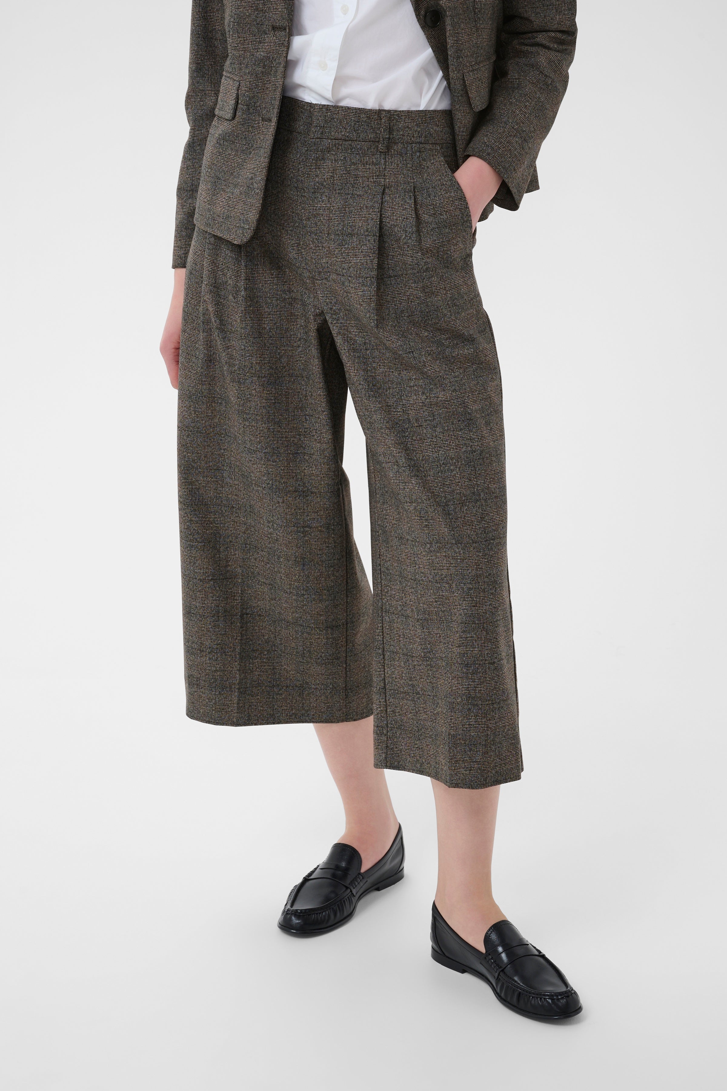 2026FW - Part Two - Pantalon - Clementina