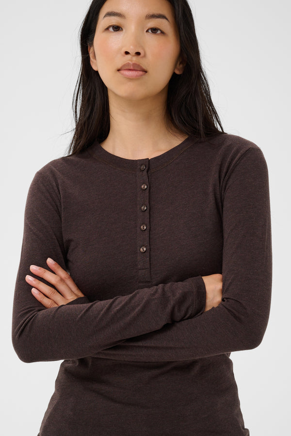 Chattia T-Shirt (Choix de 2 couleurs)