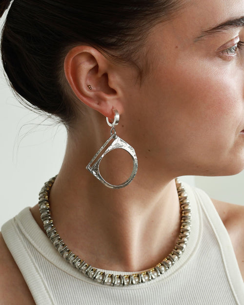 2025FW - Anne-Marie Chagnon - Boucles d'oreilles - Ximena (Choix de 2 couleurs)
