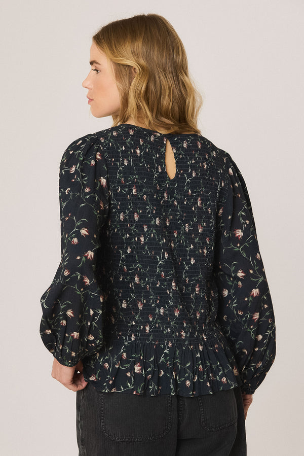 2026FW - Indi & Cold - Blouse