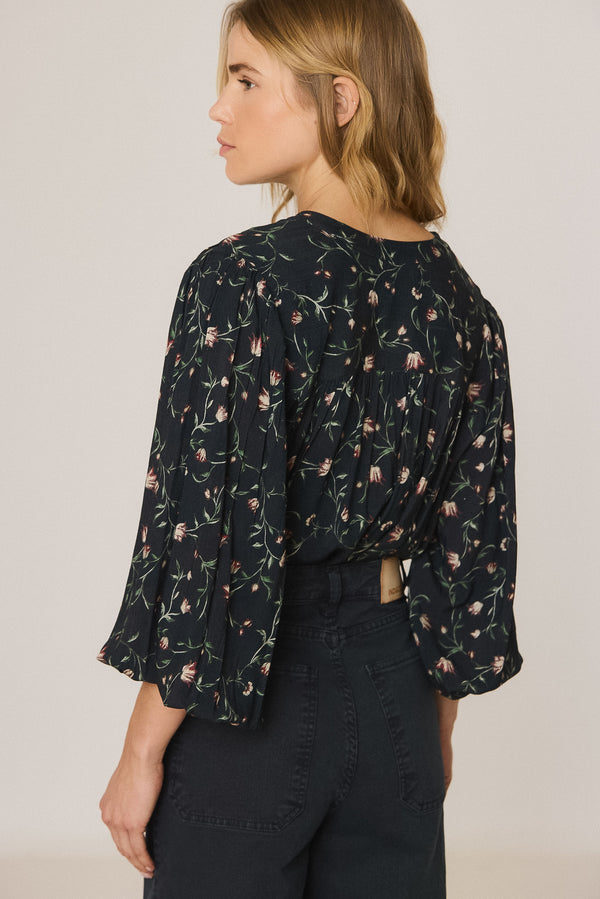 2026FW - Indi & Cold - Chemise