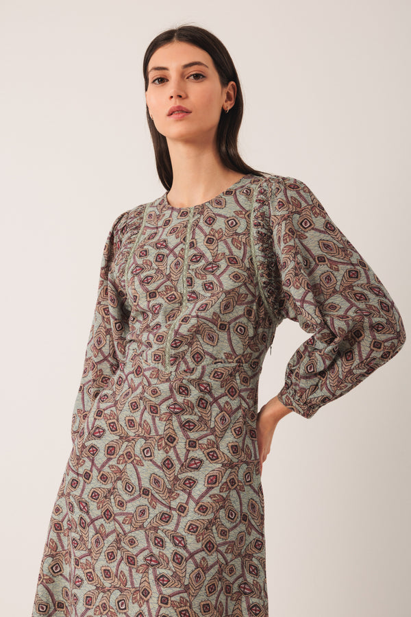 2025FW - Indi & Cold - Robe