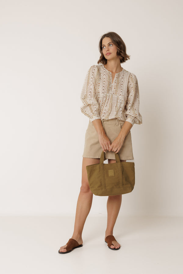2026SS - Indi & Cold - Blouse