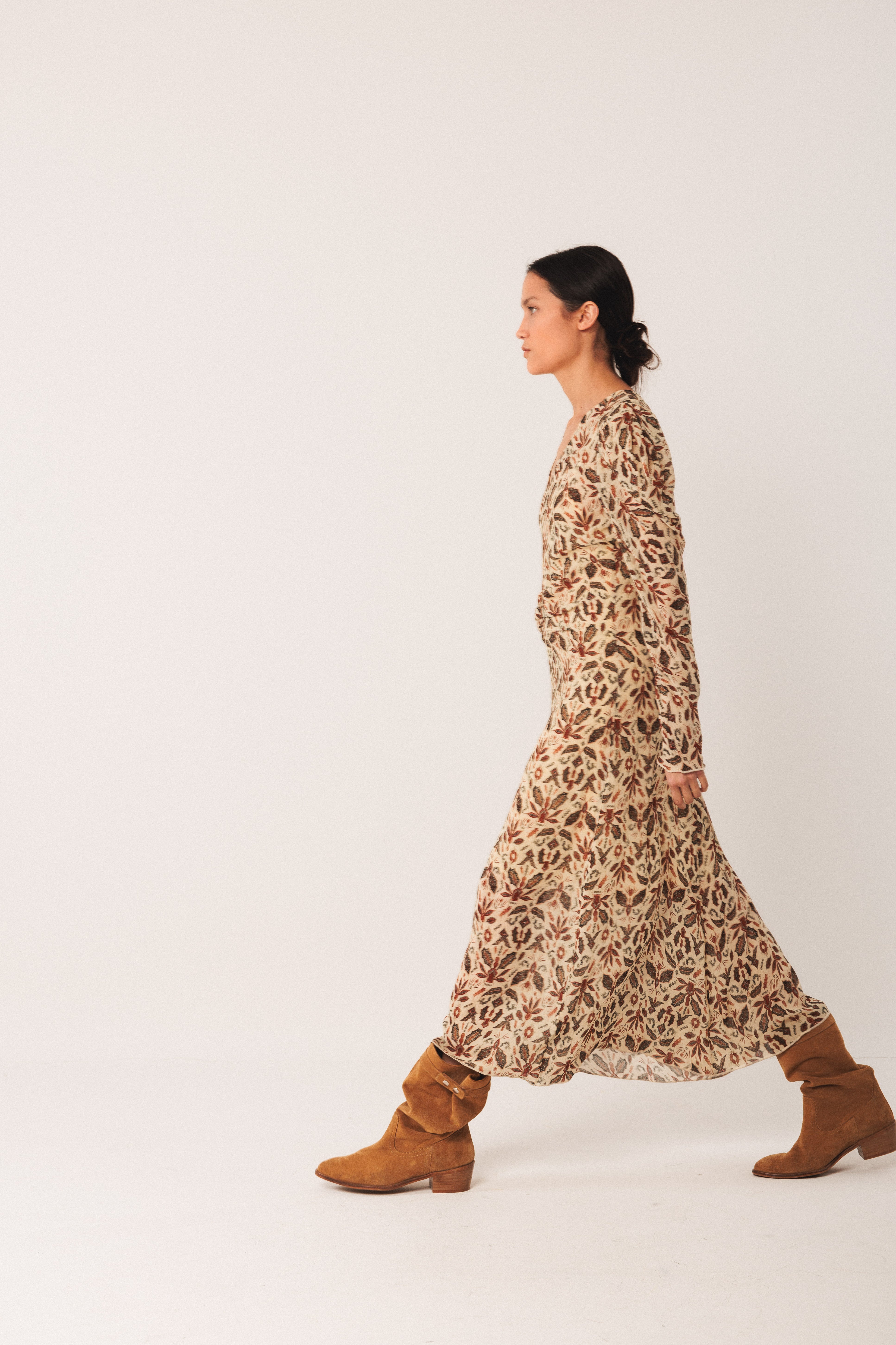 2025FW - Indi & Cold - Robe
