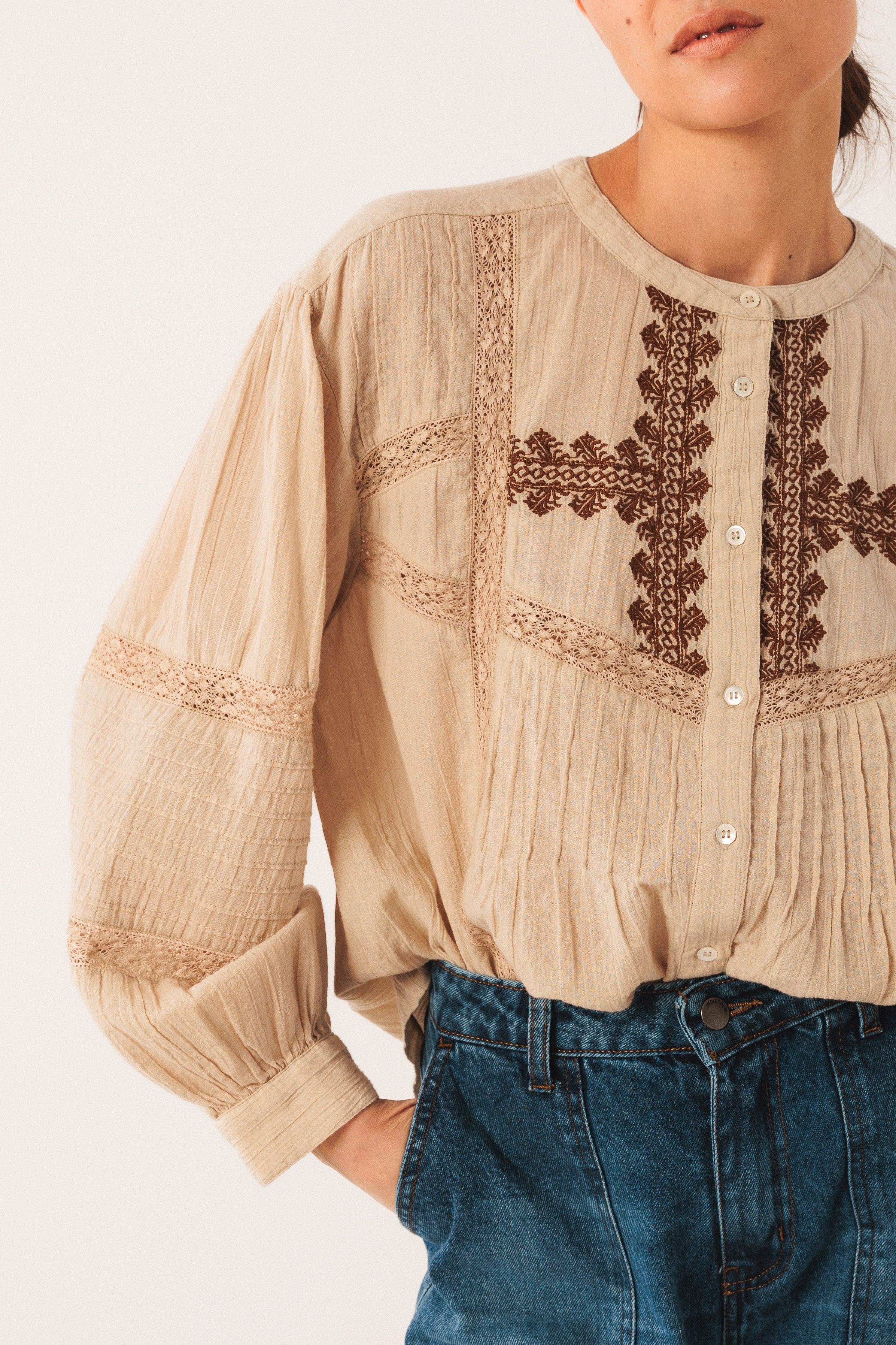 2025FW - Indi & Cold - Chemise