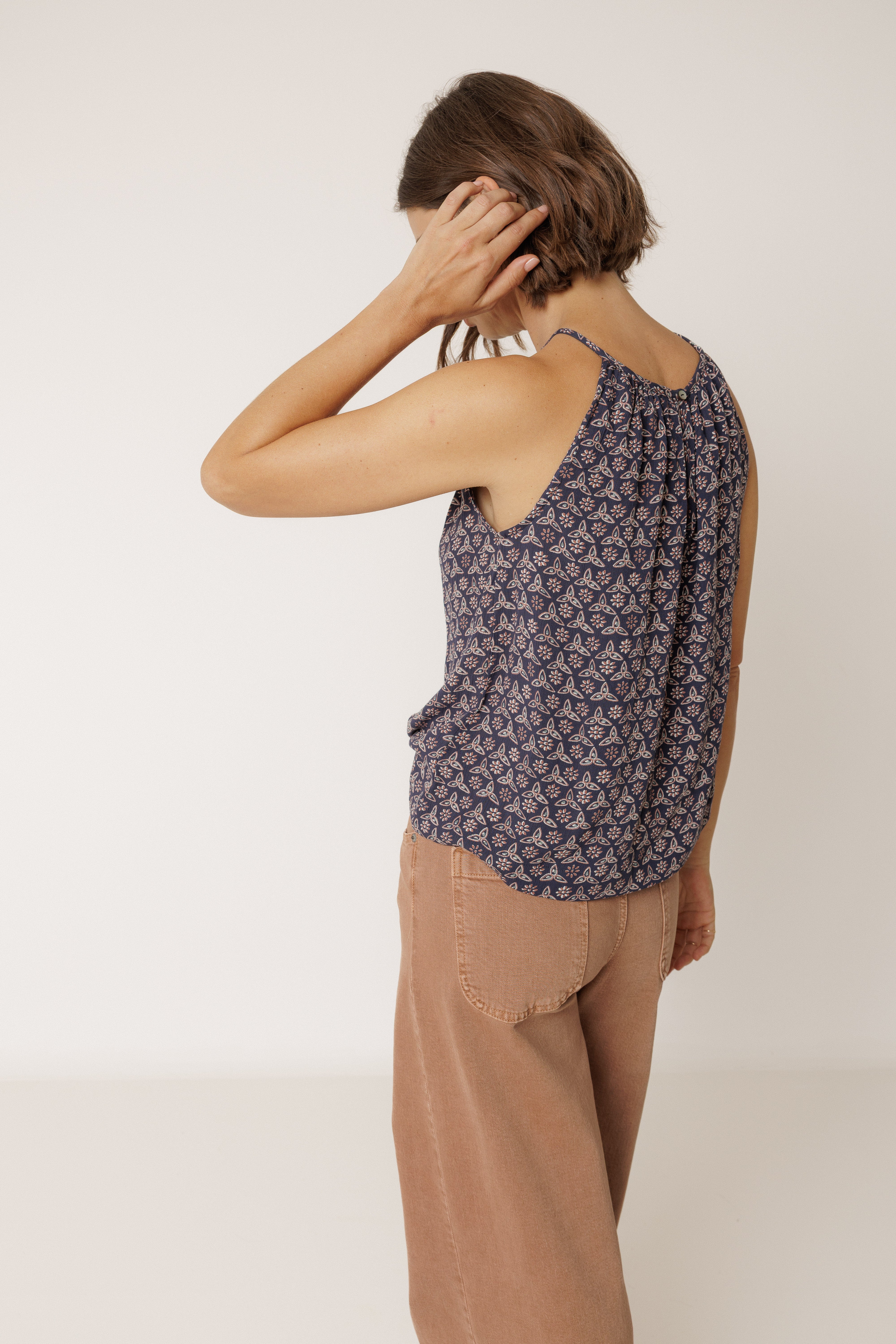 2026SS - Indi & Cold - Camisole
